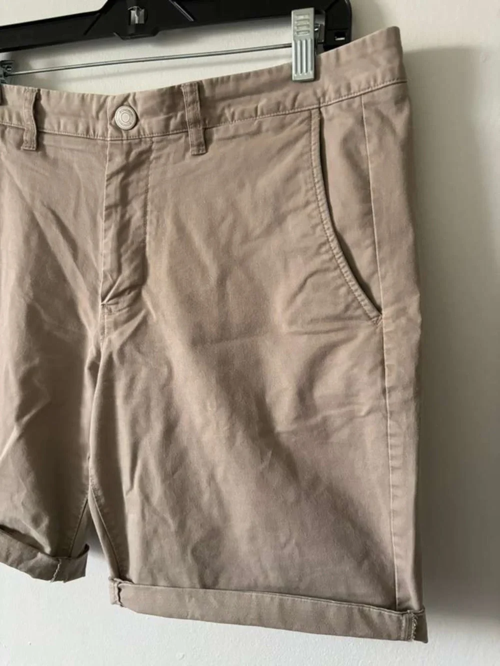 Bonobos Tan Flat-Front Roll-Cuff Cotton Shorts